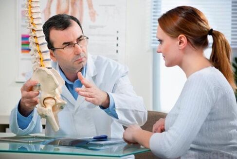 konsultasi sareng dokter pikeun osteochondrosis tulang tonggong